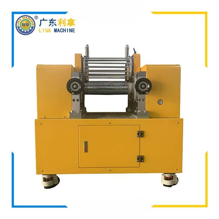 《深度解析三輥開煉機(jī)：工業(yè)生產(chǎn)中的關(guān)鍵設(shè)備-3